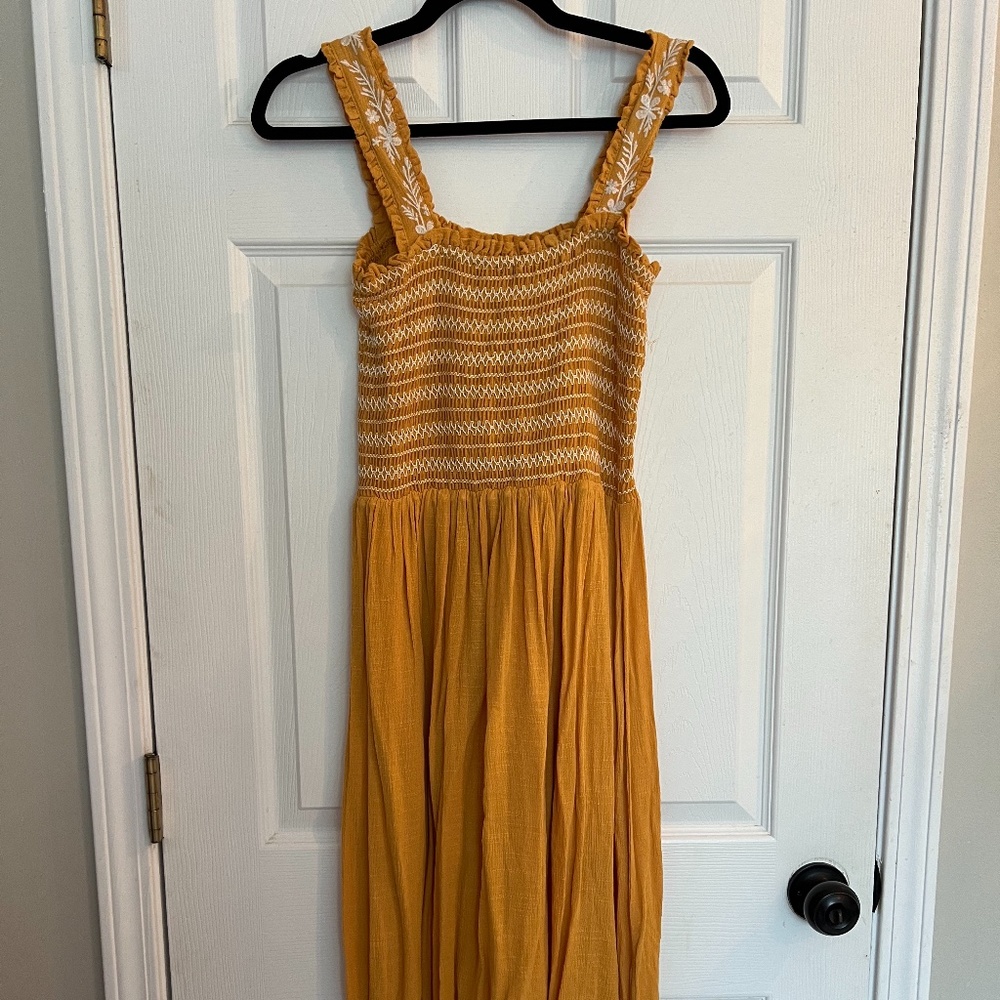 Mustard Embroidered Midi Dress - Women's Size Medium